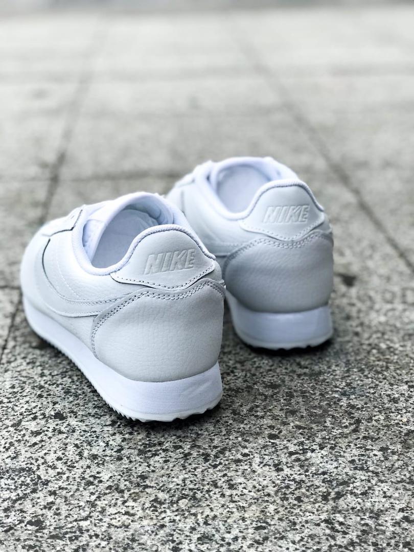 Nike Cortez White