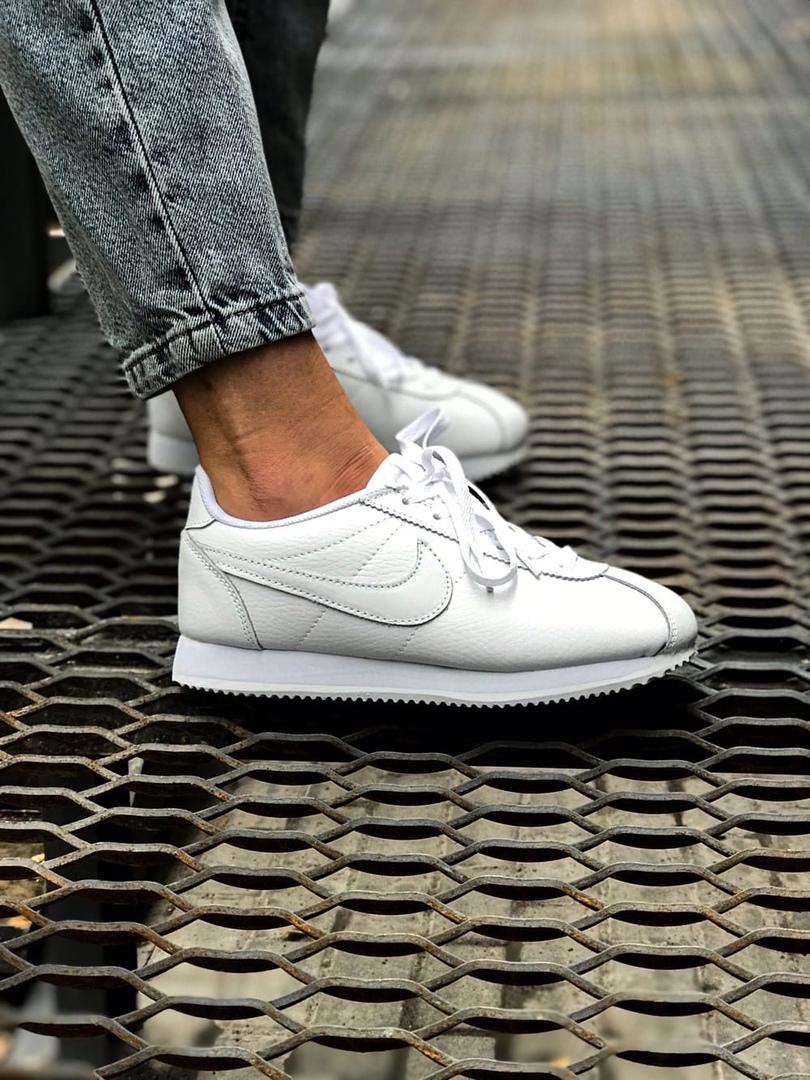 Nike Cortez White