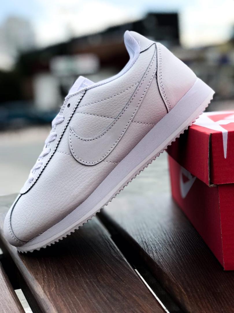 Nike Cortez White
