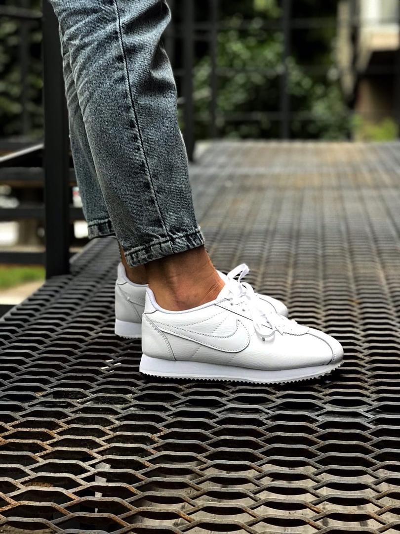 Nike Cortez White