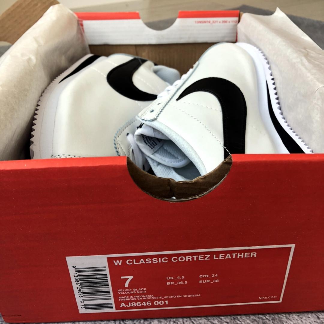 Nike Cortez White Black 2