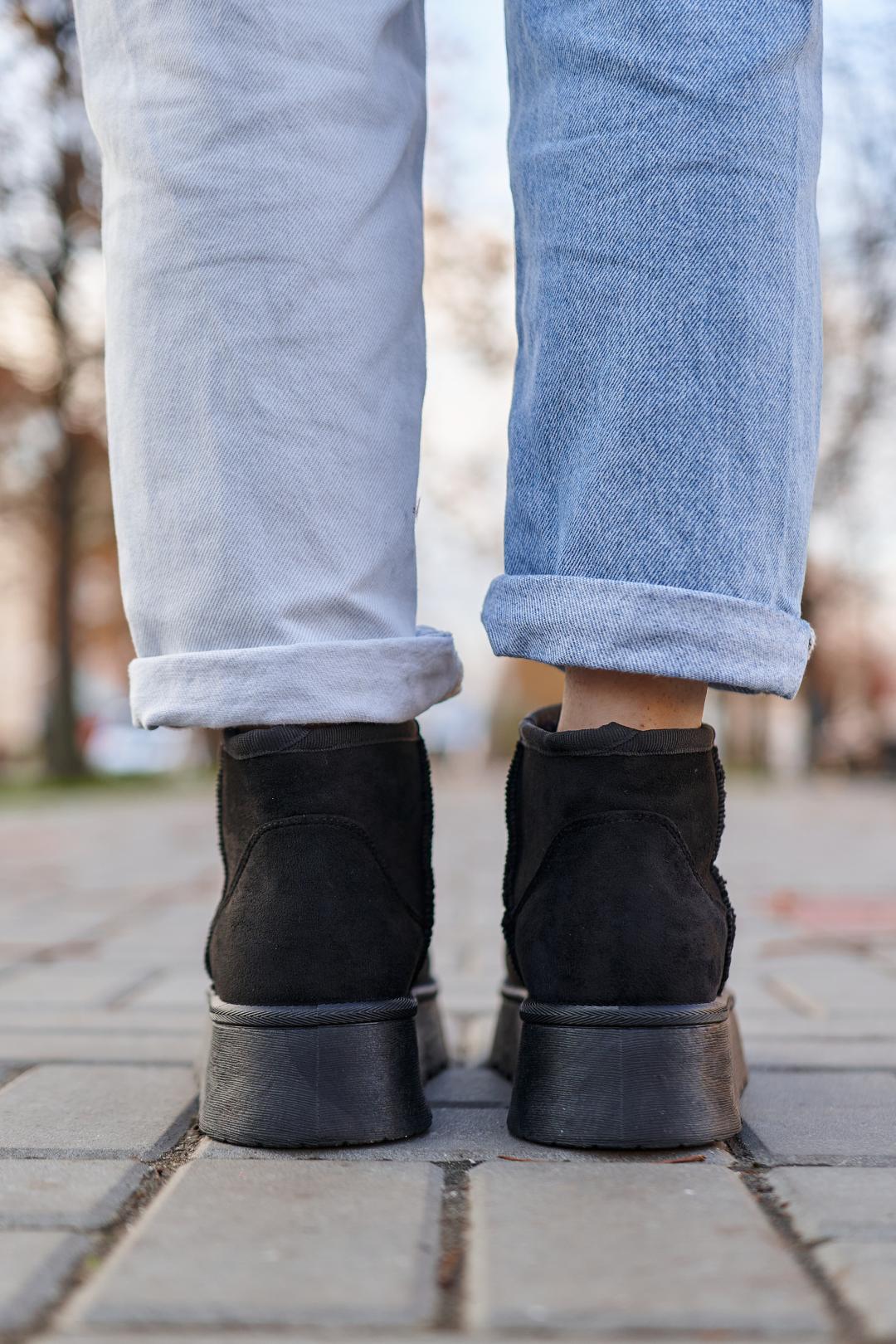 UGG Classic Mini Plarform Black (No Name)