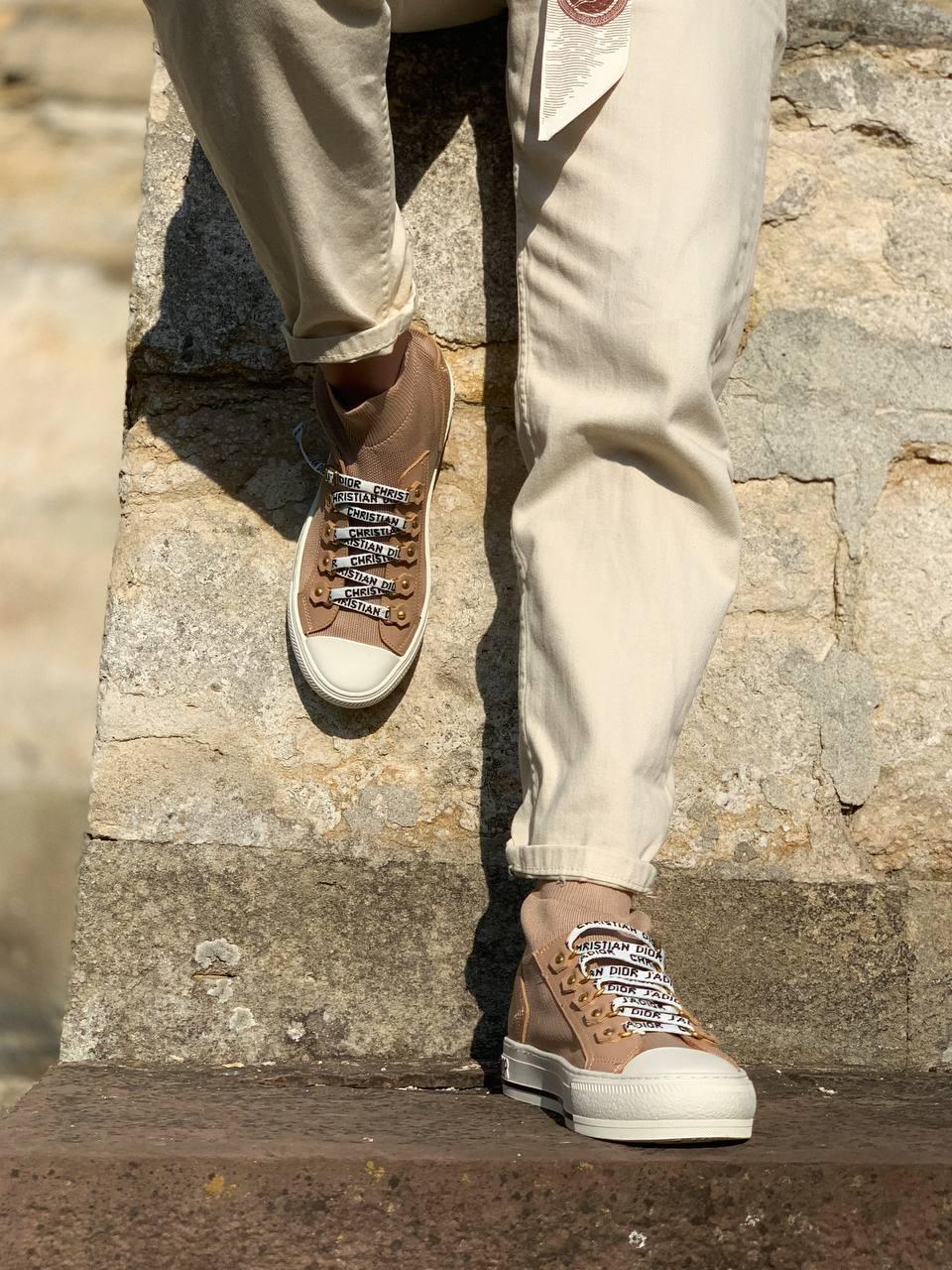 Christian Dior Walk’n Beige