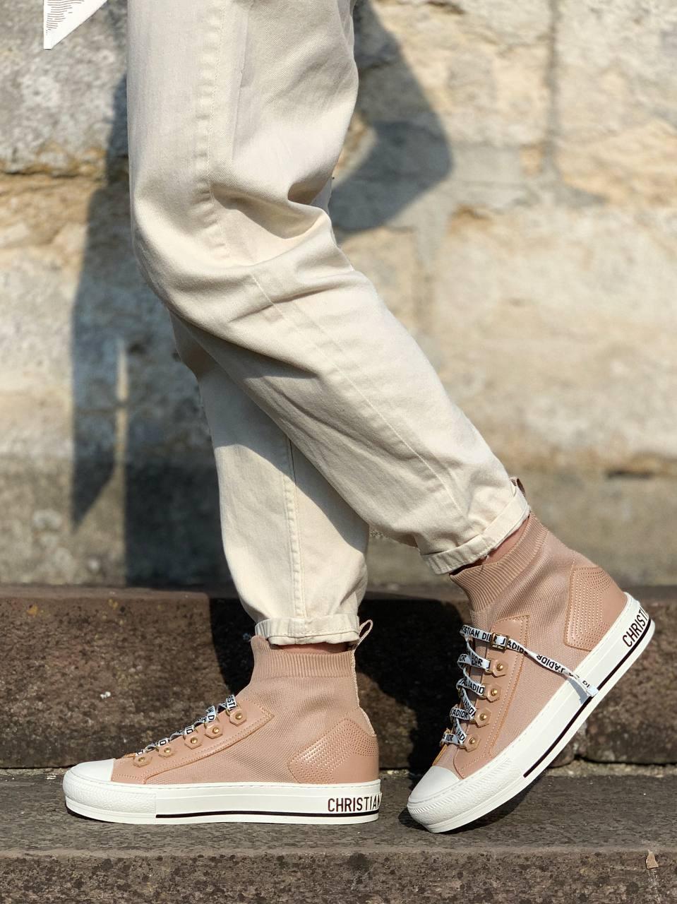 Christian Dior Walk’n Beige