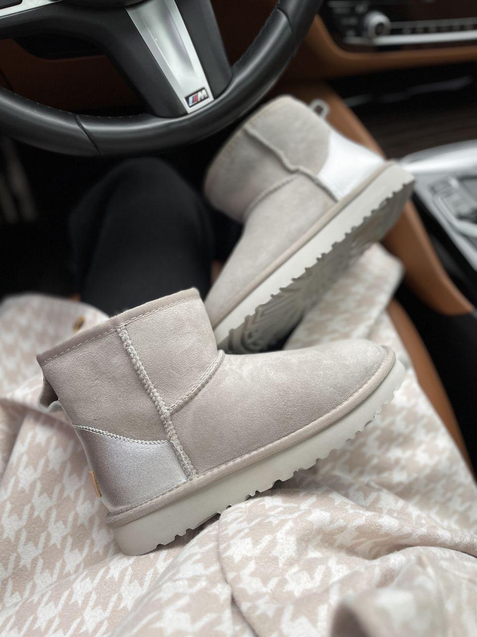 UGG Classic Mini Light Grey Chromium