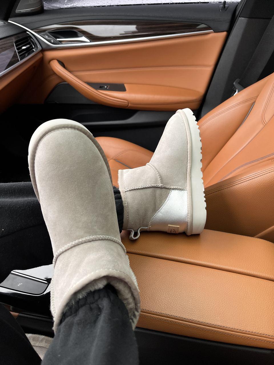 UGG Classic Mini Light Grey Chromium
