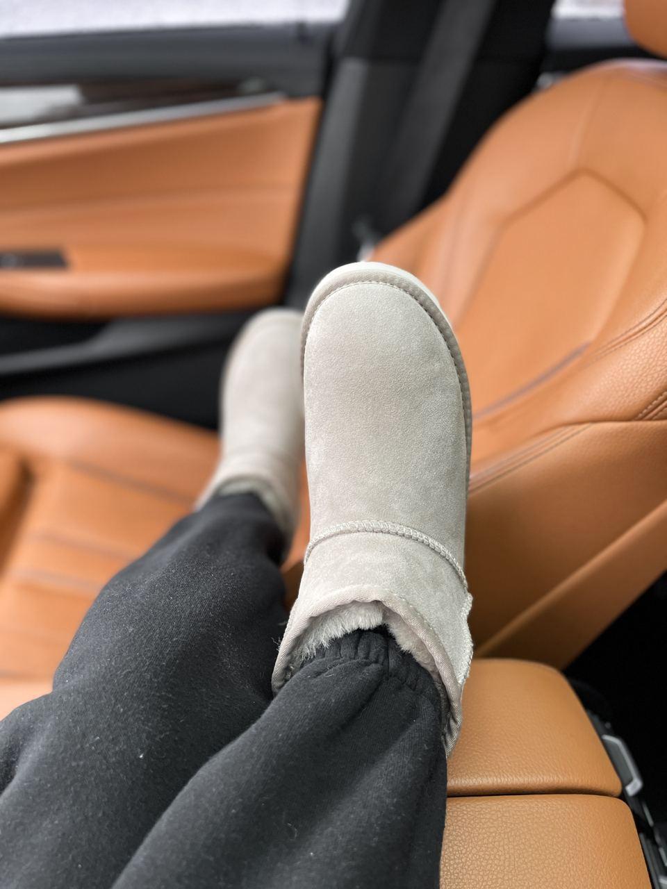 UGG Classic Mini Light Grey Chromium
