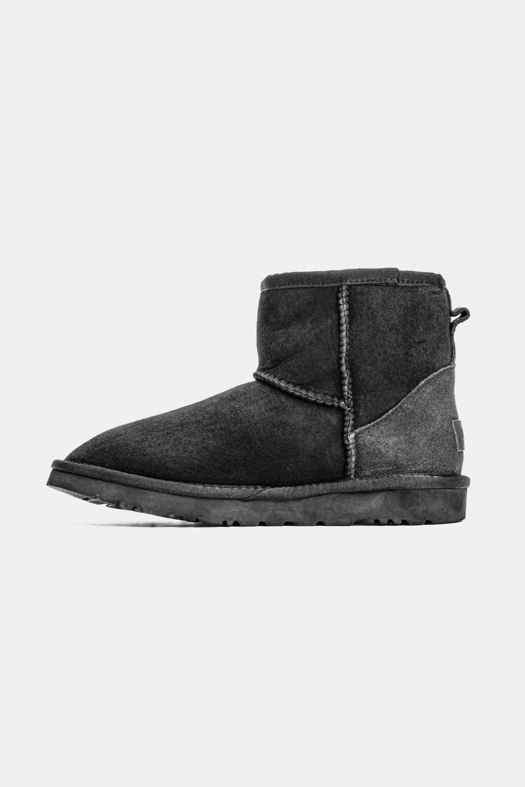 UGG Classic Mini Black v5