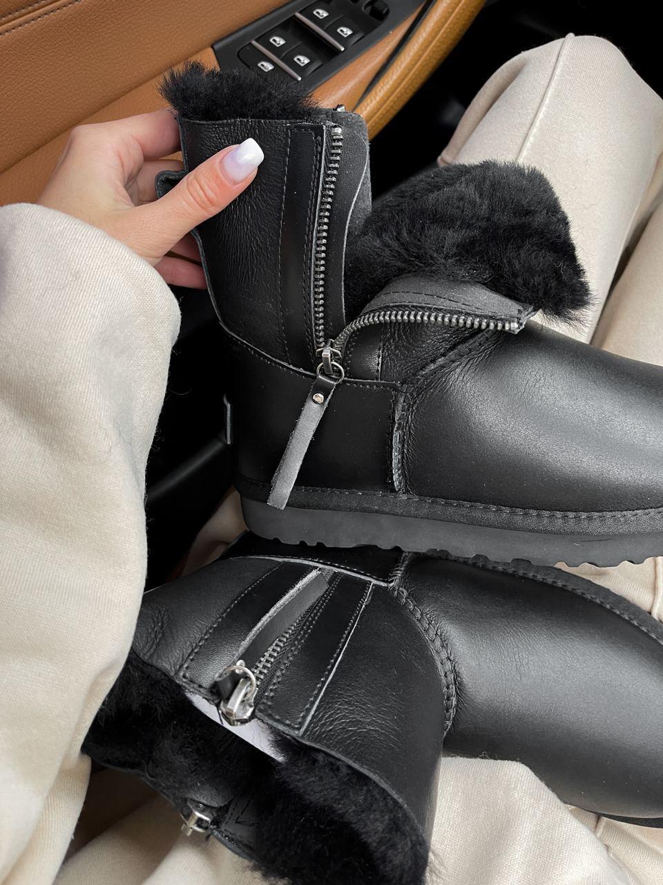 UGG Short ZIP leather Black v2