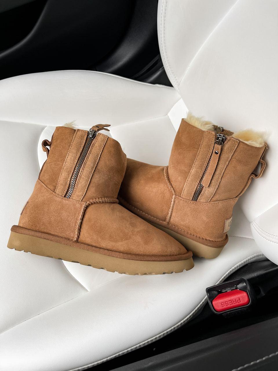 UGG Classic High Zip Chestnut