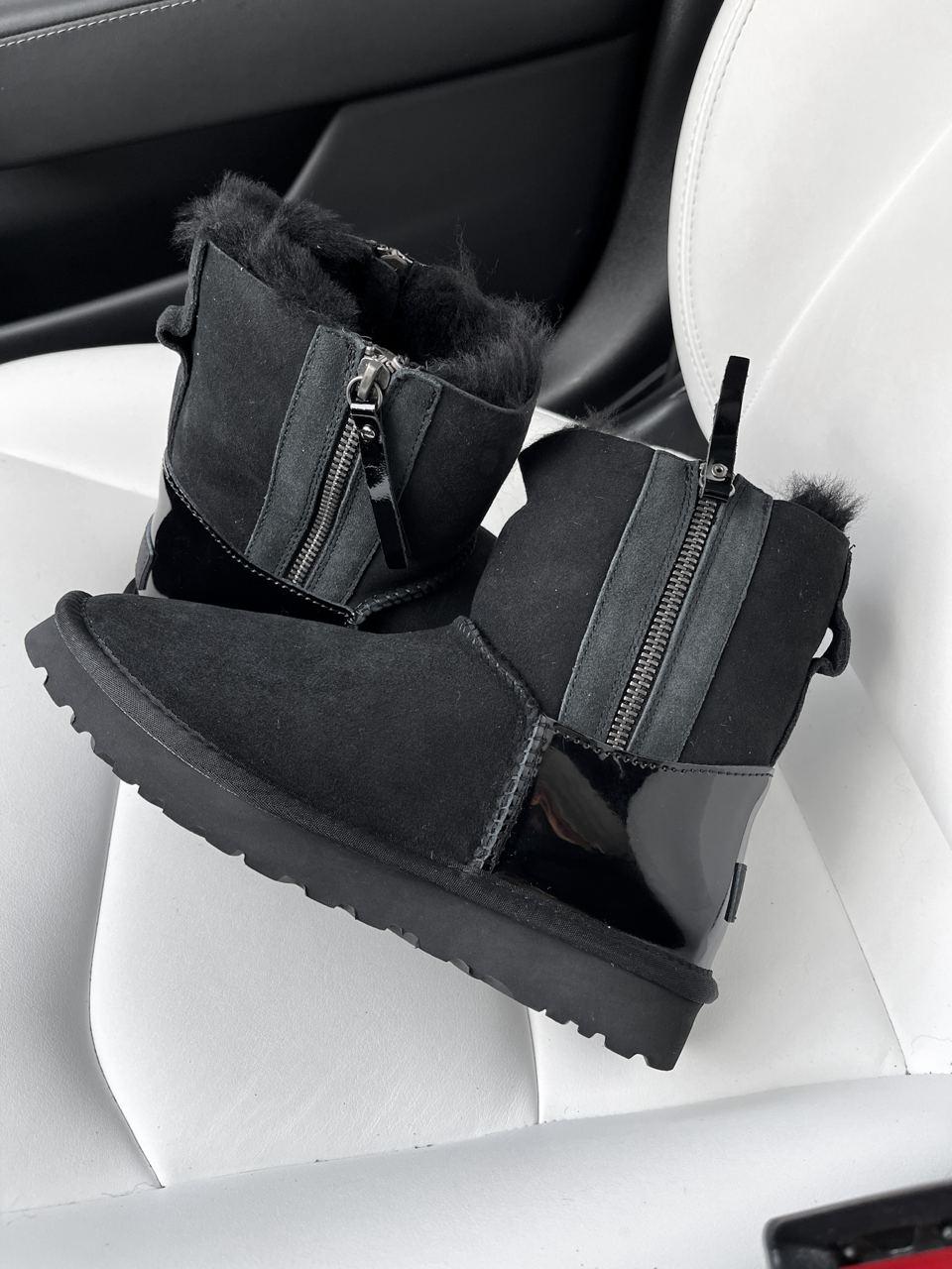 UGG Classic High Zip Black Lacquer