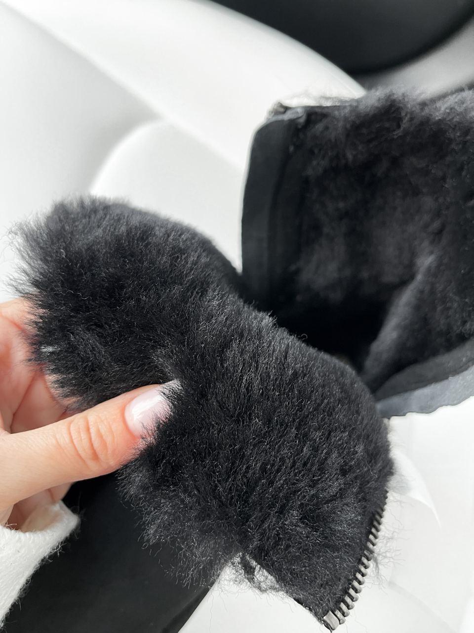 UGG Classic High Zip Black Lacquer