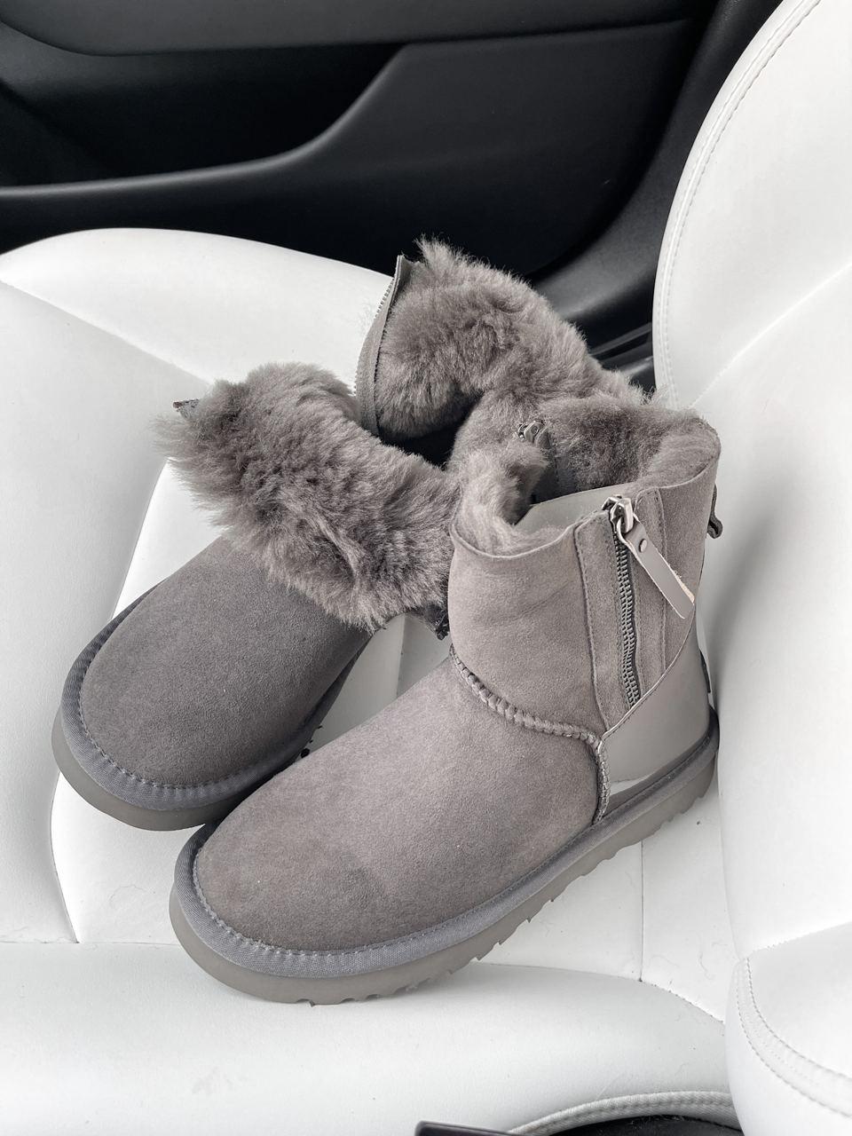 UGG Classic High Zip Grey Lacquer