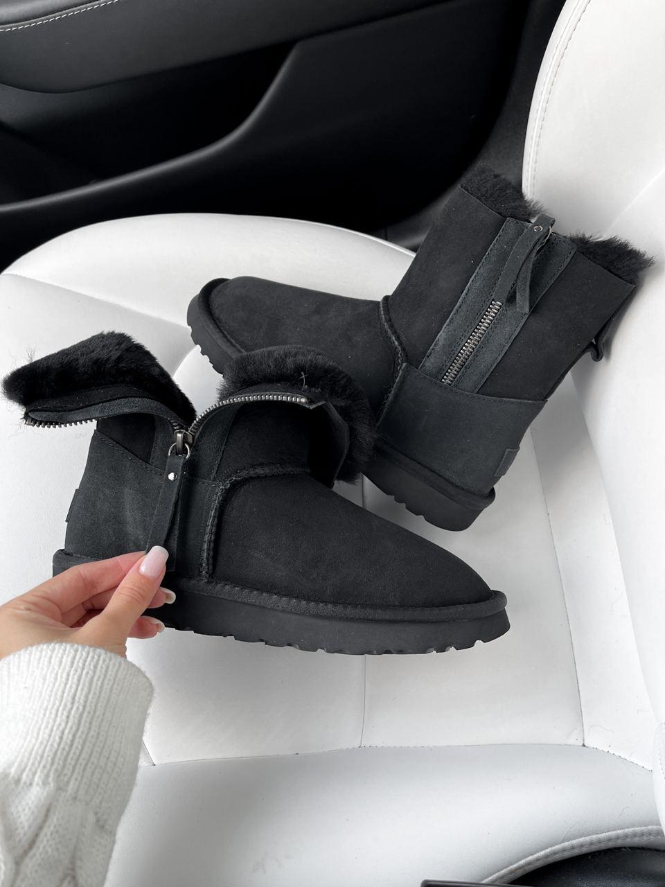 UGG Classic High Zip Black v4