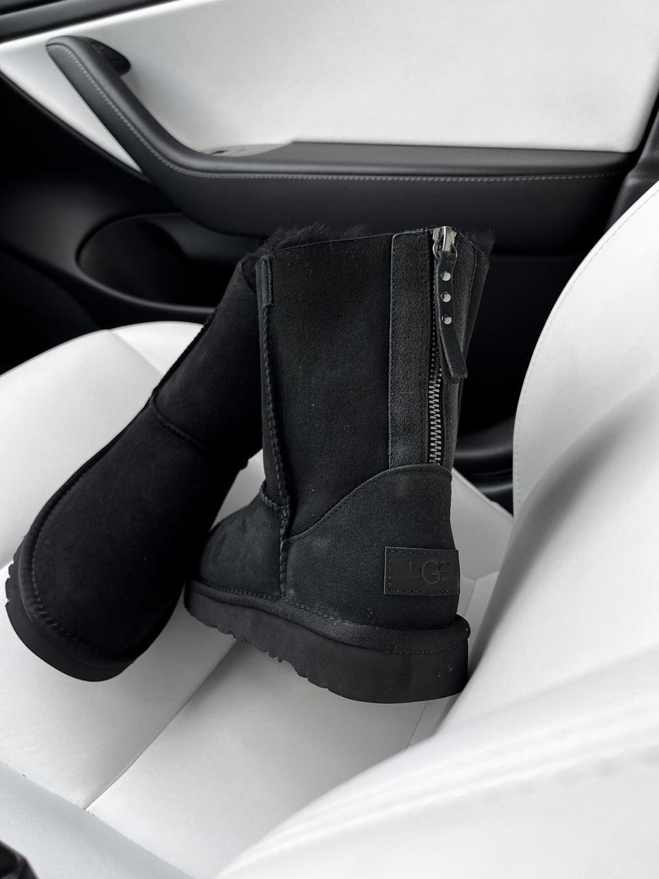 UGG Classic High Zip Black v5