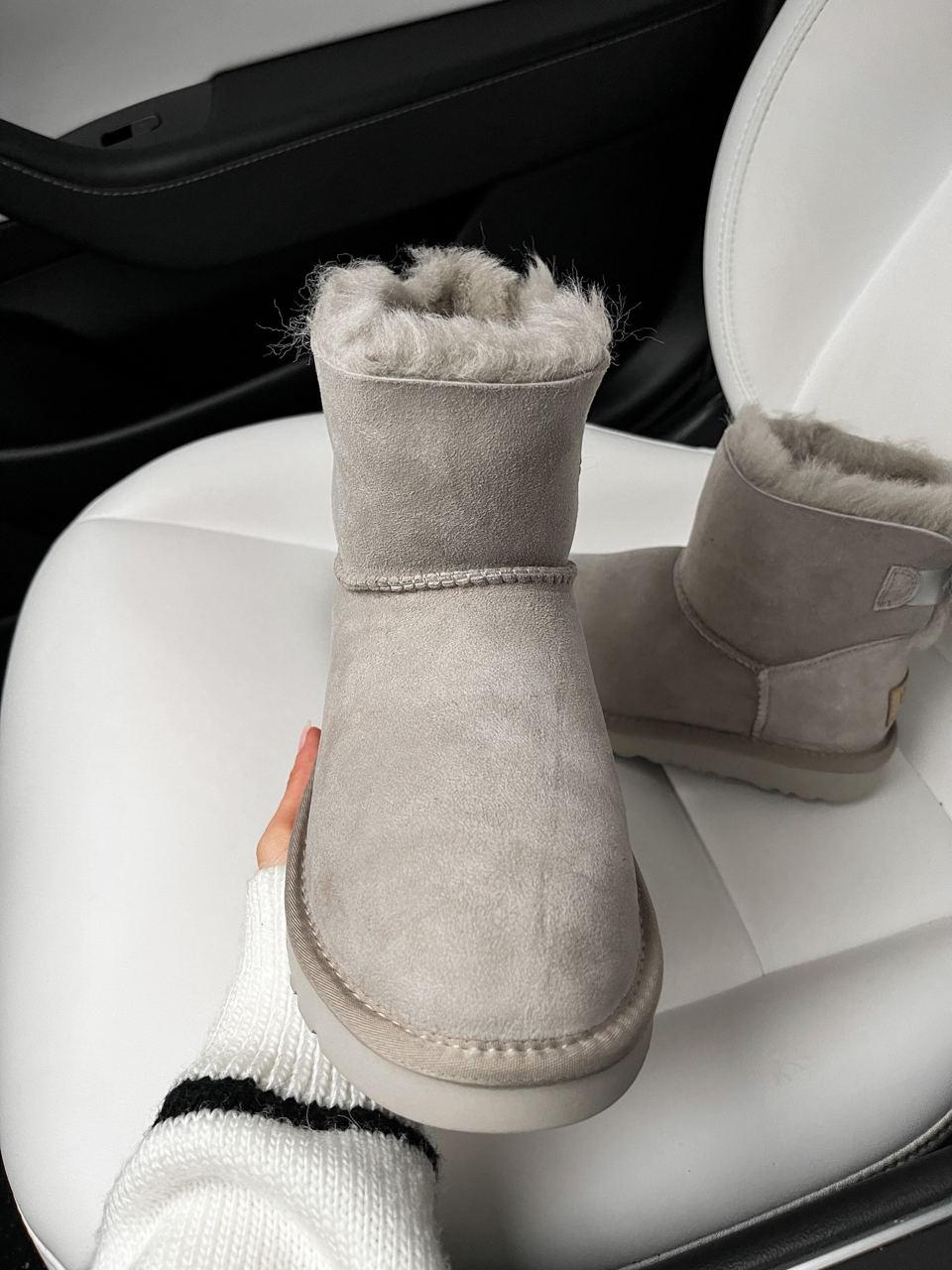 UGG Mini Bailey Bow Light Grey
