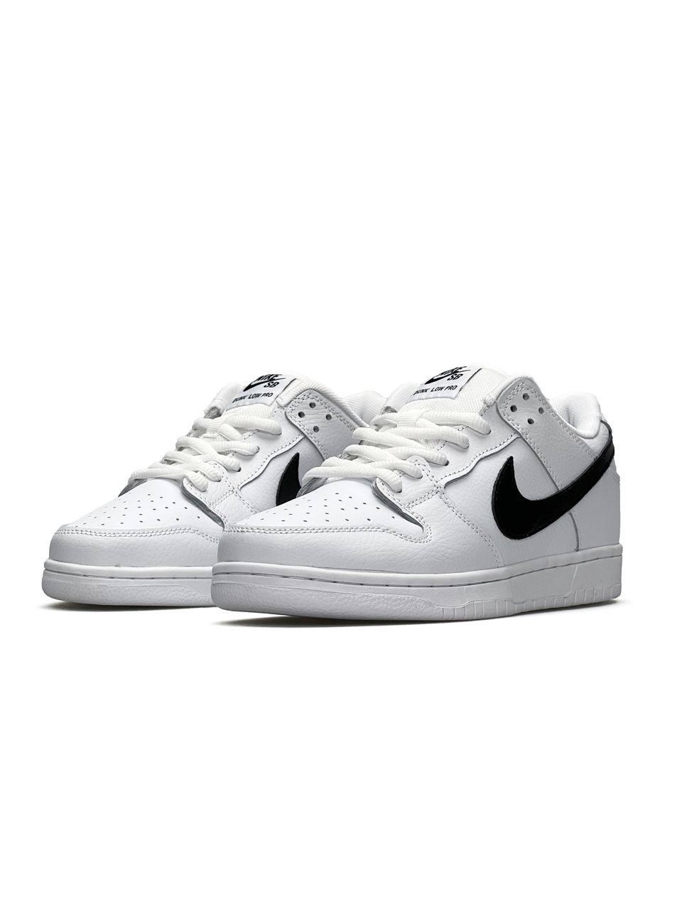 Nike SB Dunk Low Retro All White Black