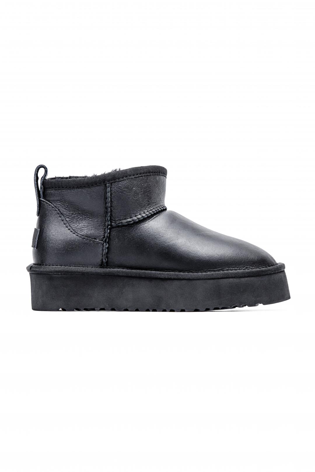 UGG Ultra Mini Platform leather Black