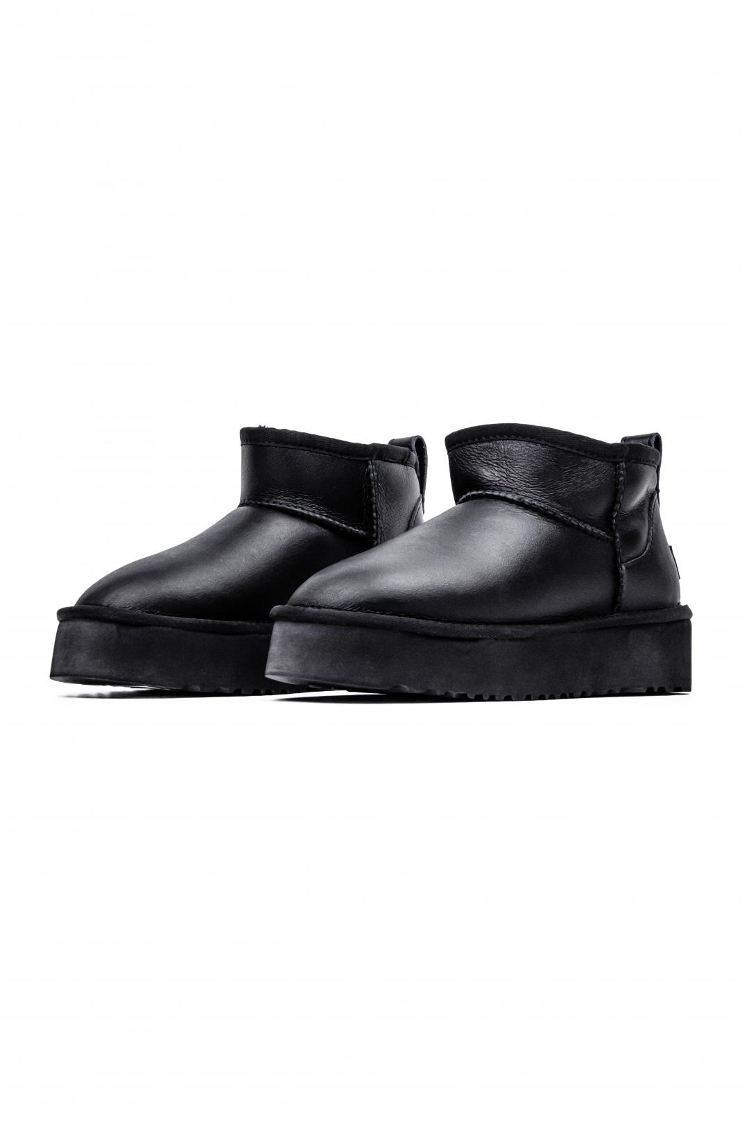UGG Ultra Mini Platform leather Black