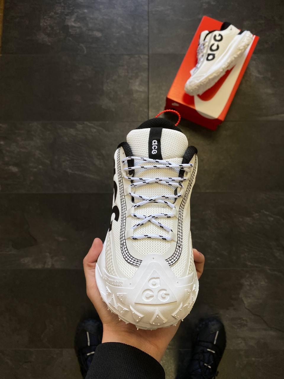 Nike ACG Mountain Fly 2 White