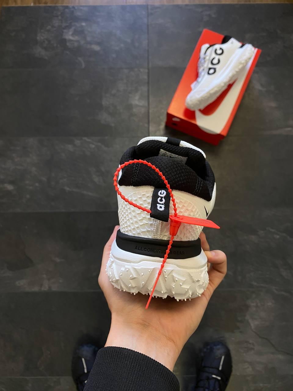 Nike ACG Mountain Fly 2 White