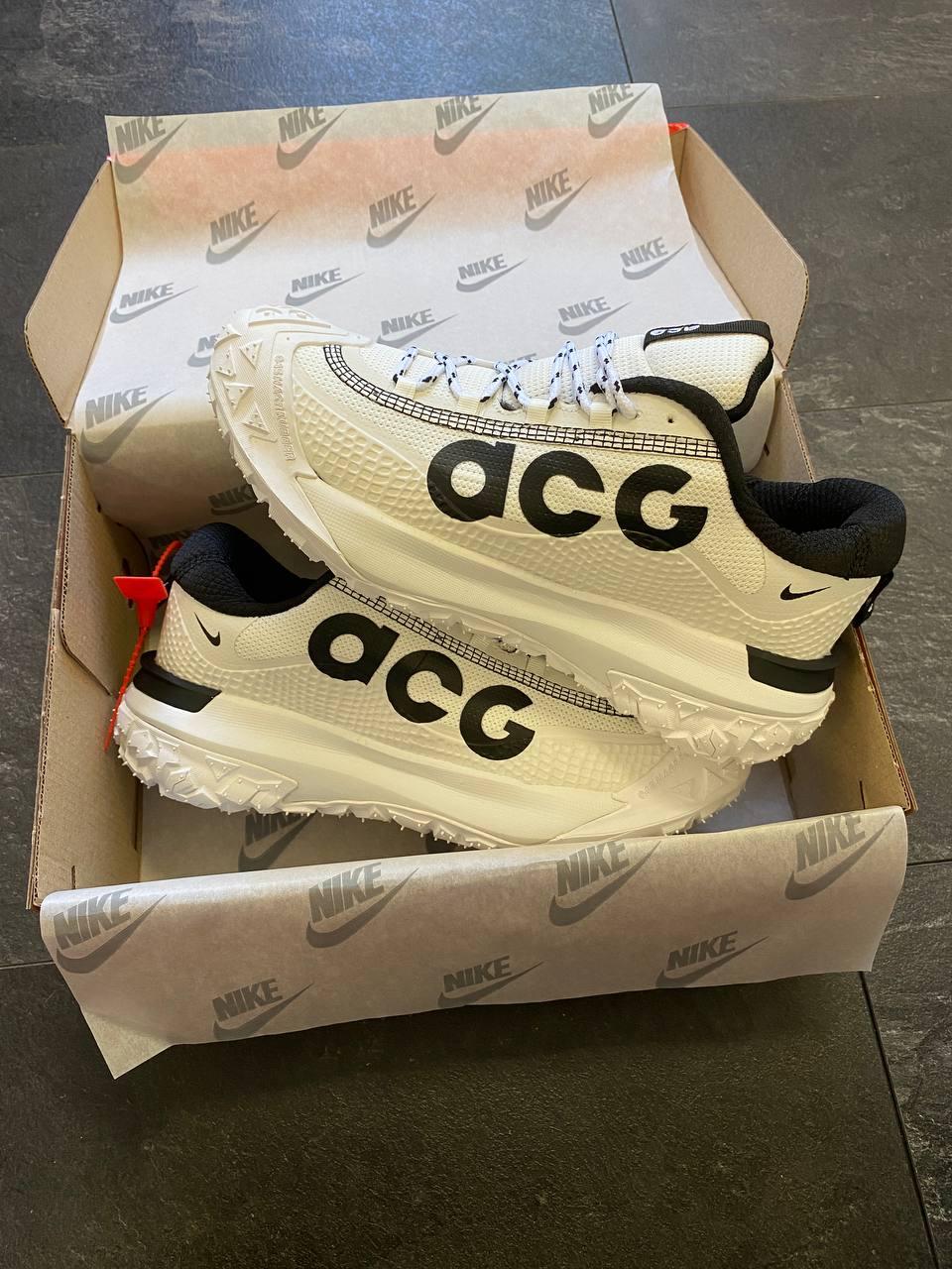 Nike ACG Mountain Fly 2 White