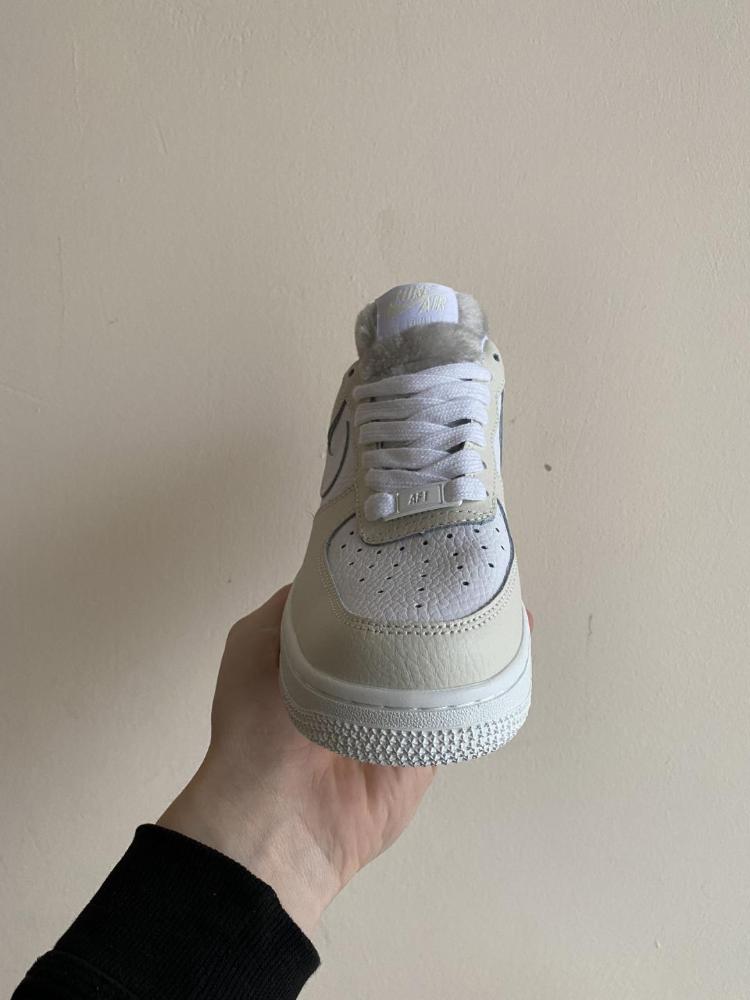 Nike Air Force 1 White Beige 2