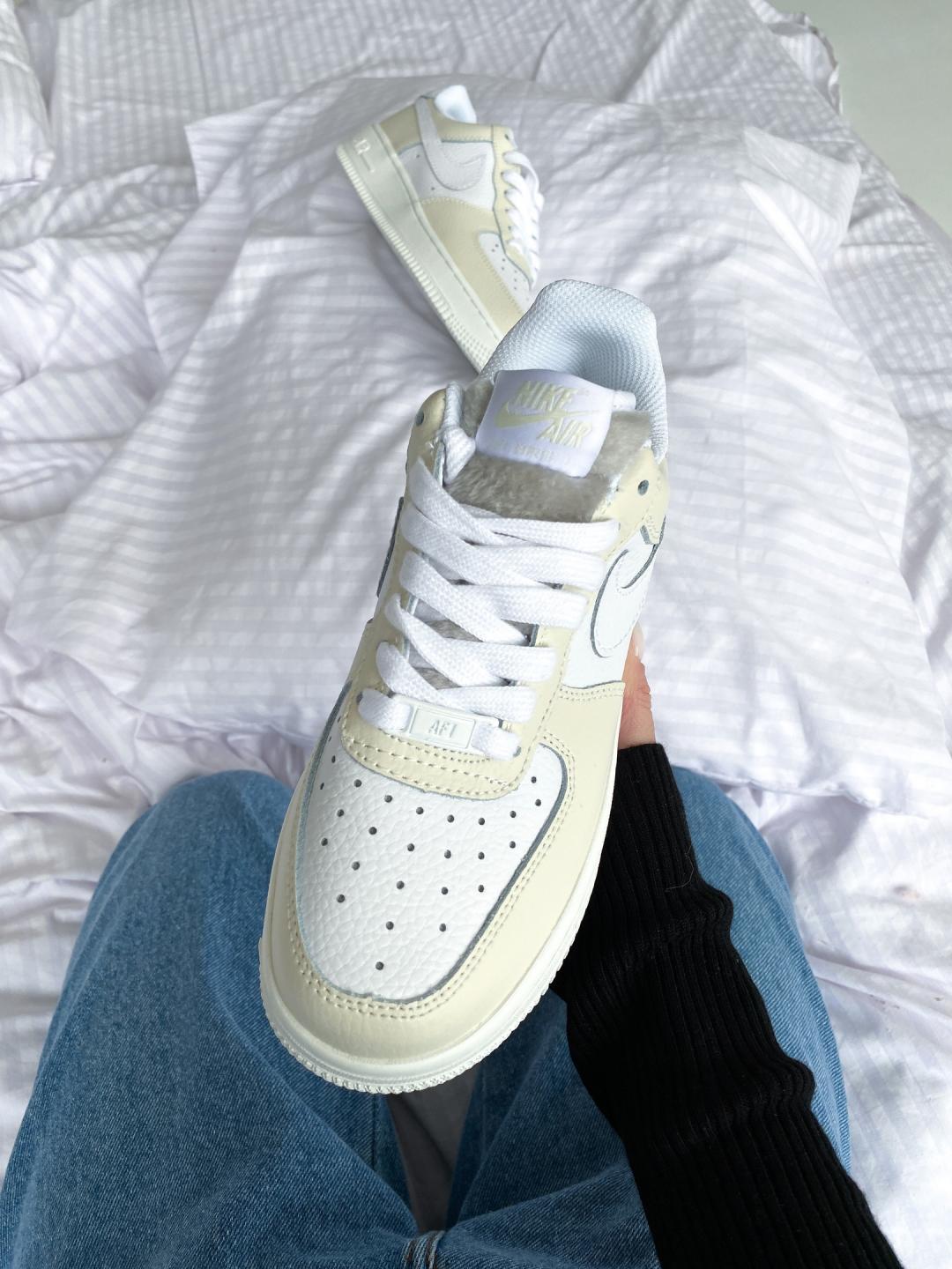 Nike Air Force 1 White Beige 2