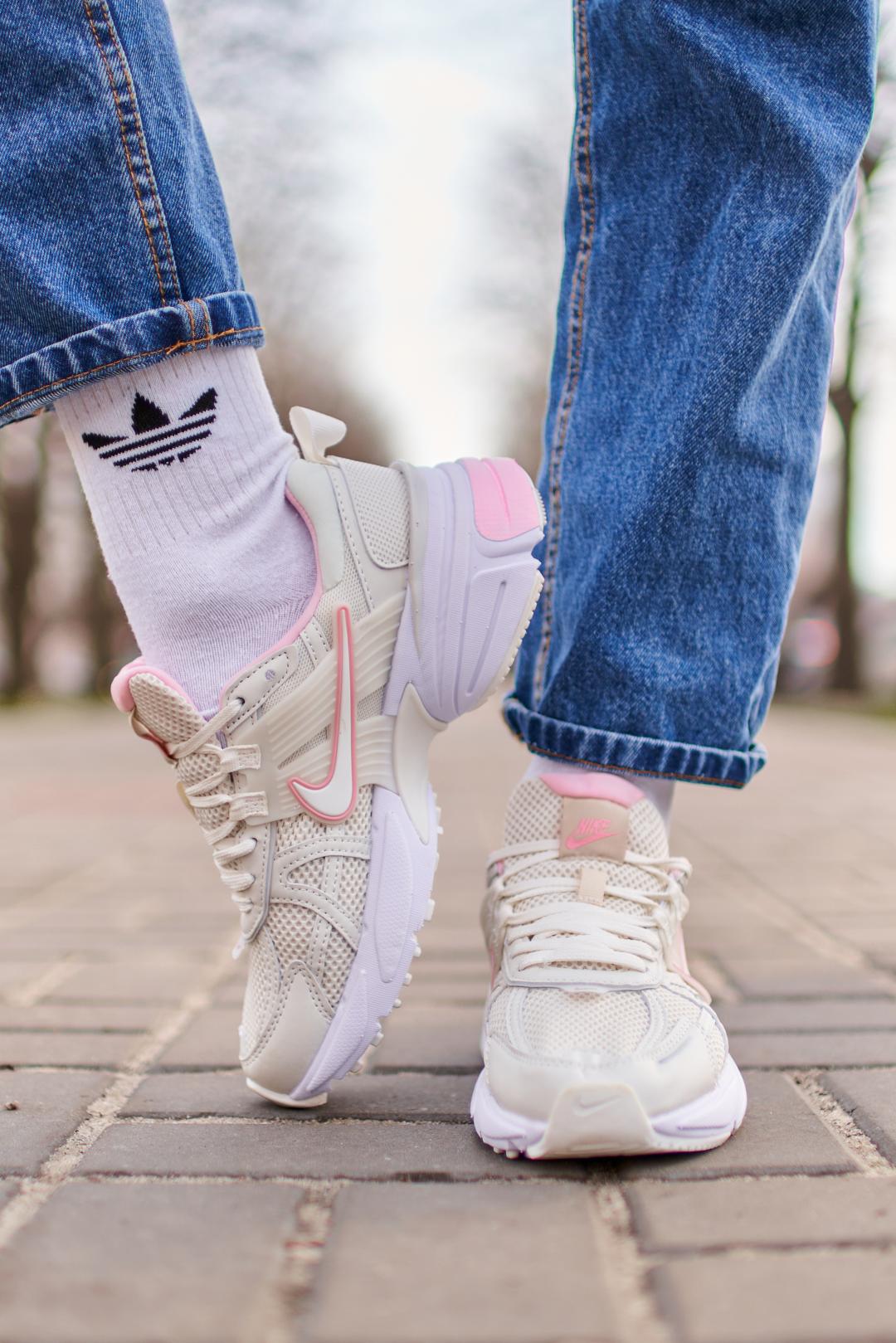 Nike Runtekk Beige Pink