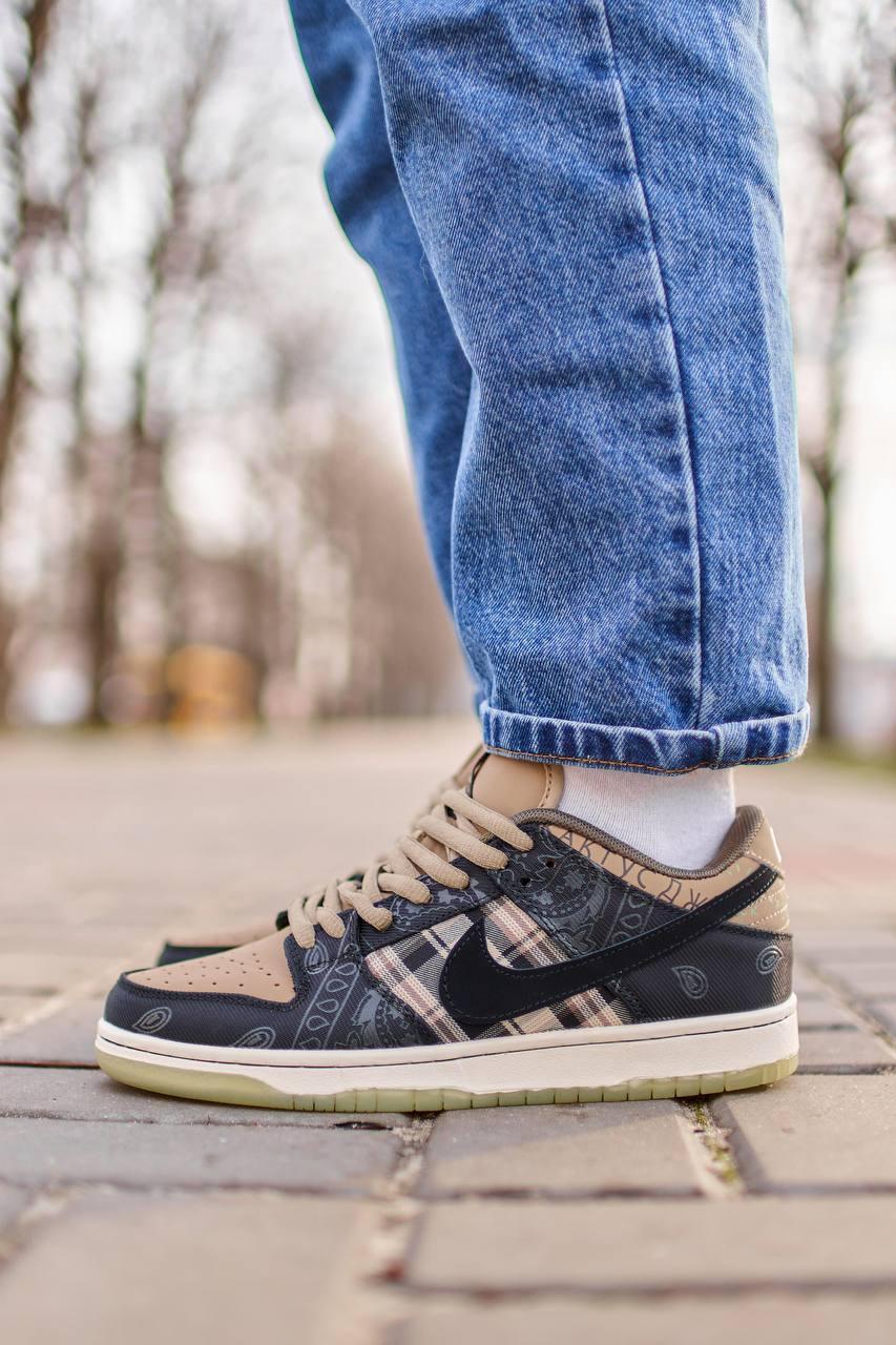 Nike SB Dunk Low x Travis Scott Cactus Jack Brown v2