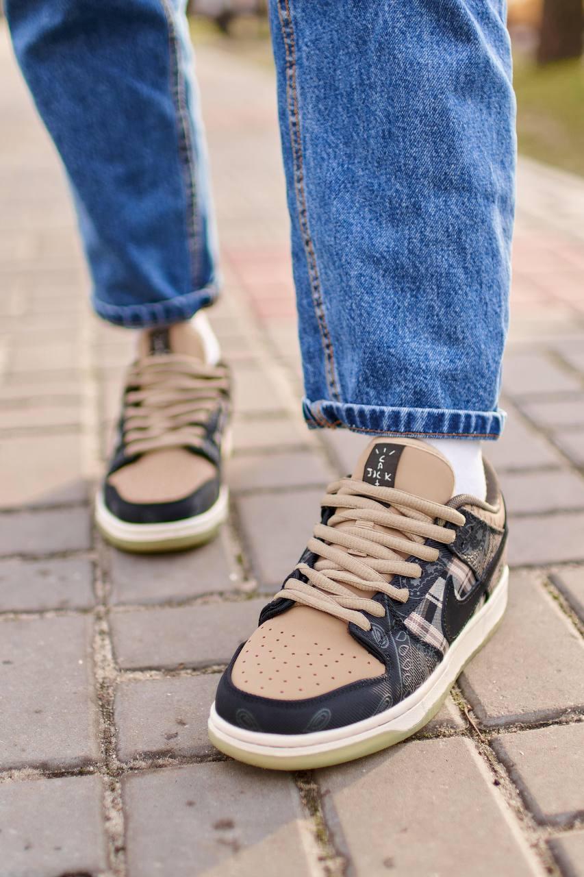 Nike SB Dunk Low x Travis Scott Cactus Jack Brown v2