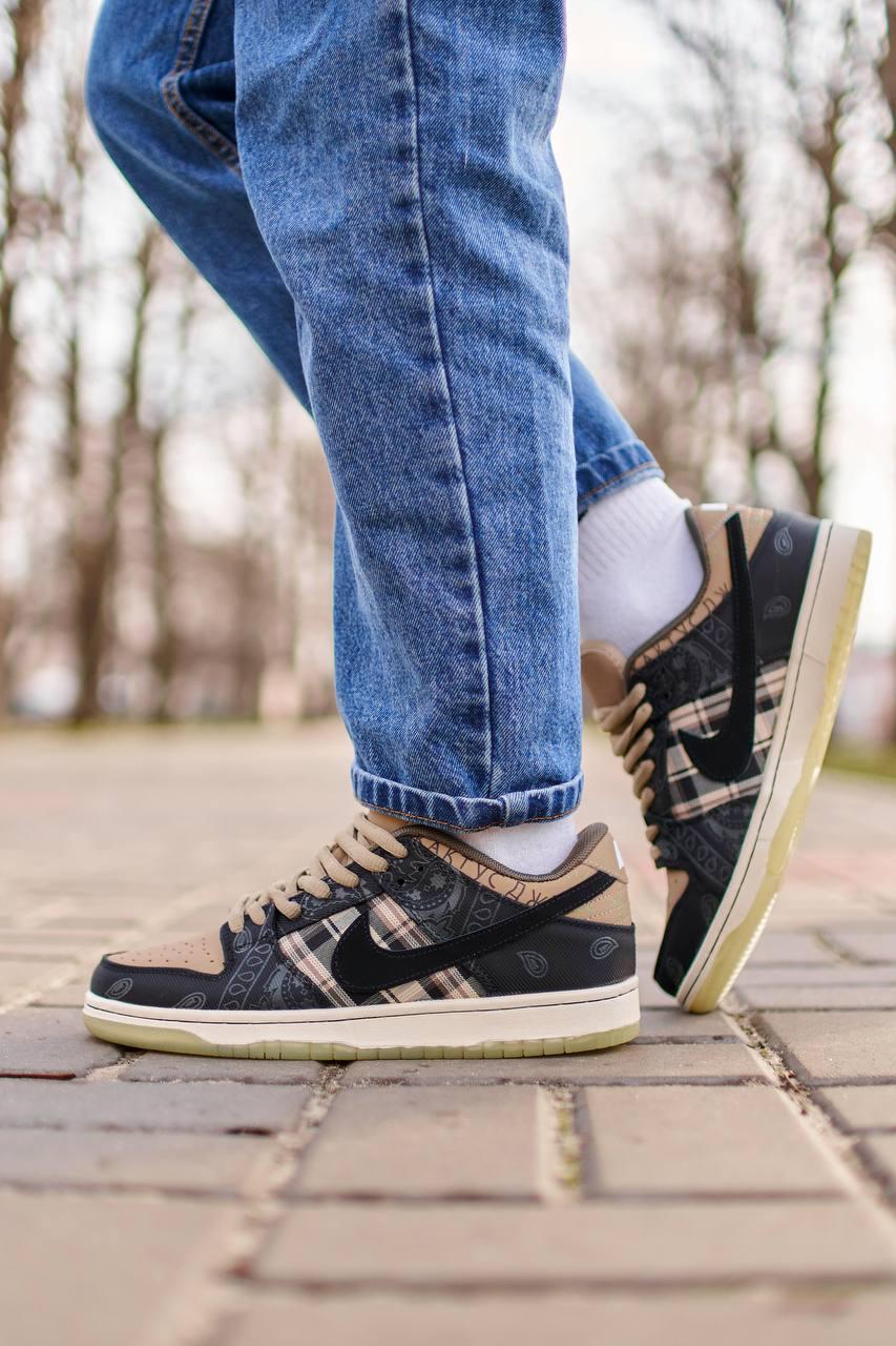 Nike SB Dunk Low x Travis Scott Cactus Jack Brown v2