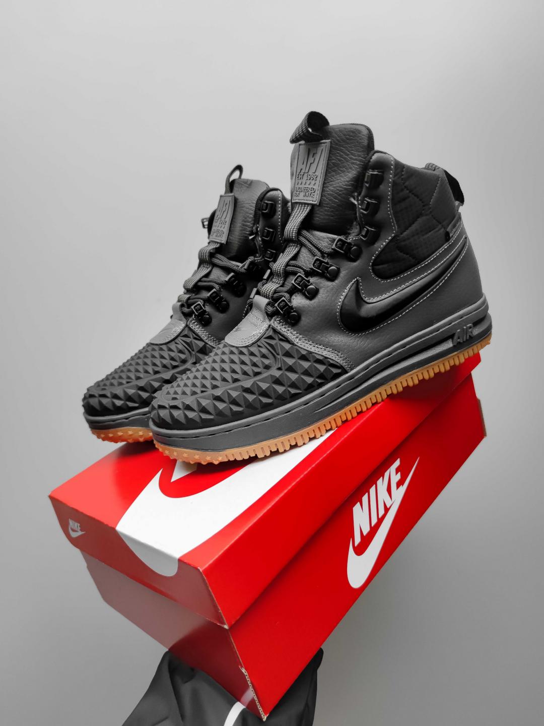 Nike Lunar Force 17 Duckboot Black Grey