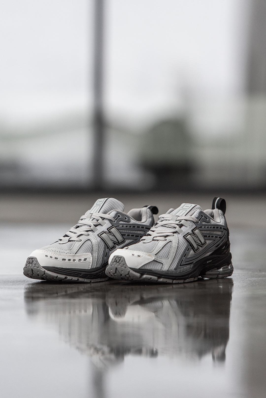 New Balance 1906R Gray