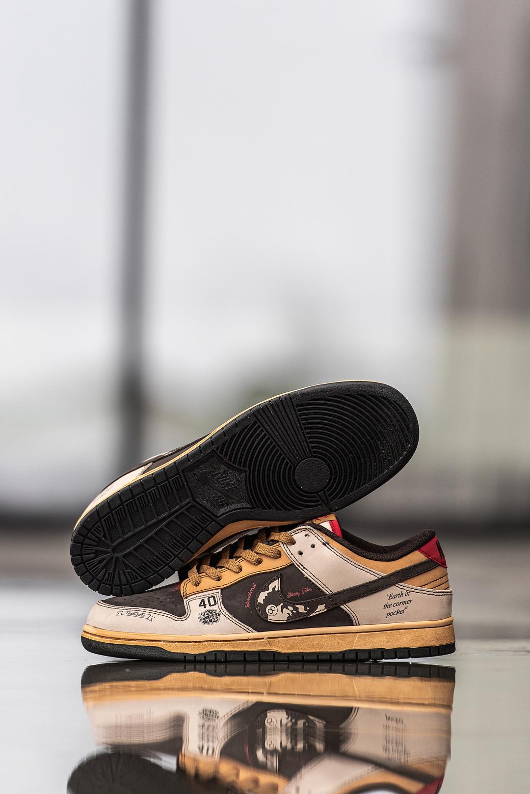 Nike SB Dunk Low x Stussy 40th