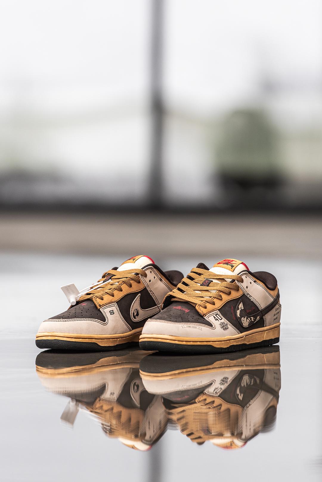 Nike SB Dunk Low x Stussy 40th