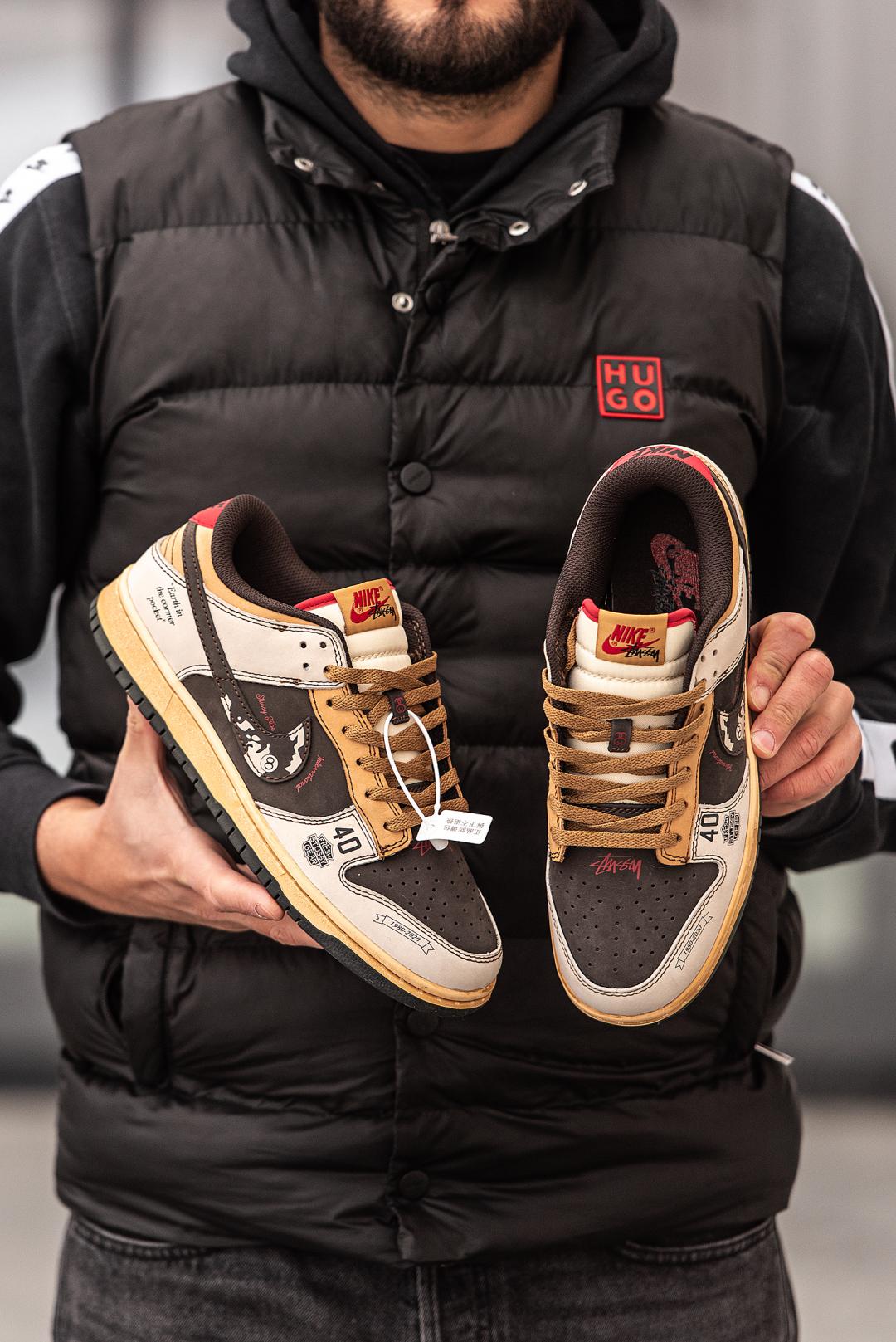 Nike SB Dunk Low x Stussy 40th