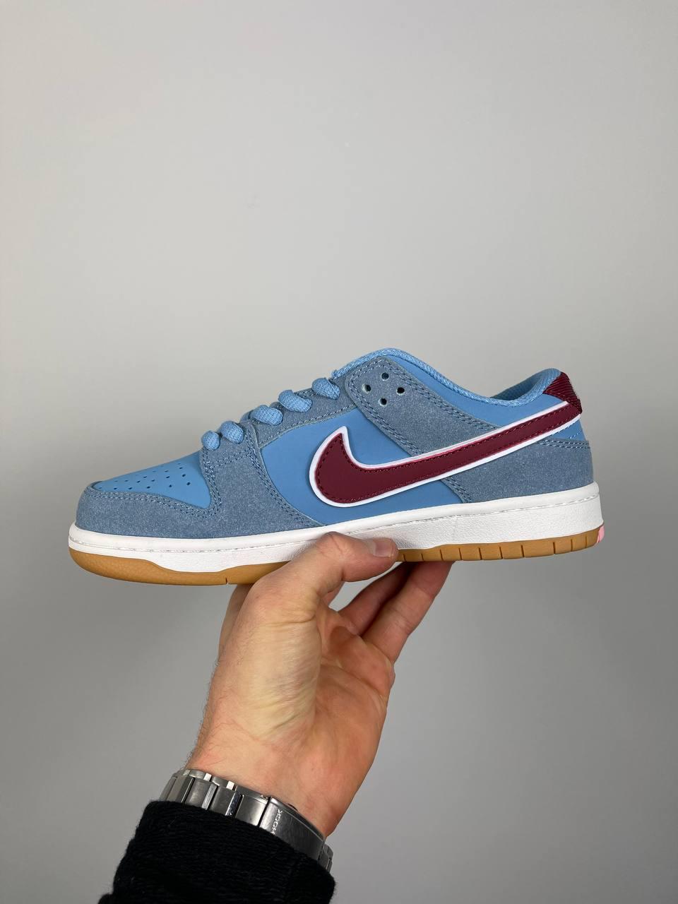 Nike SB Dunk Low Philadelphia Phillies