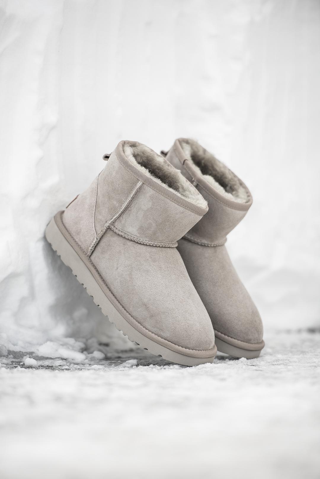 UGG Classic Mini Light Grey Premium