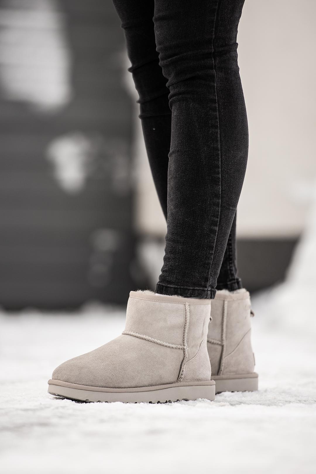 UGG Classic Mini Light Grey Premium