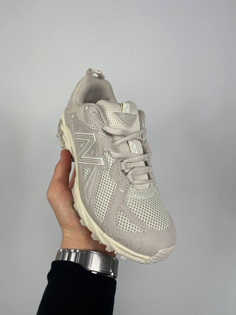 New Balance ML610 Beige