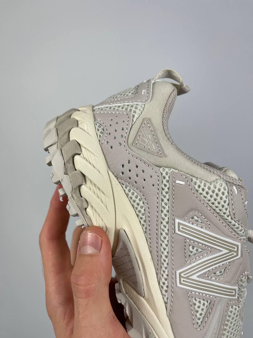 New Balance ML610 Beige