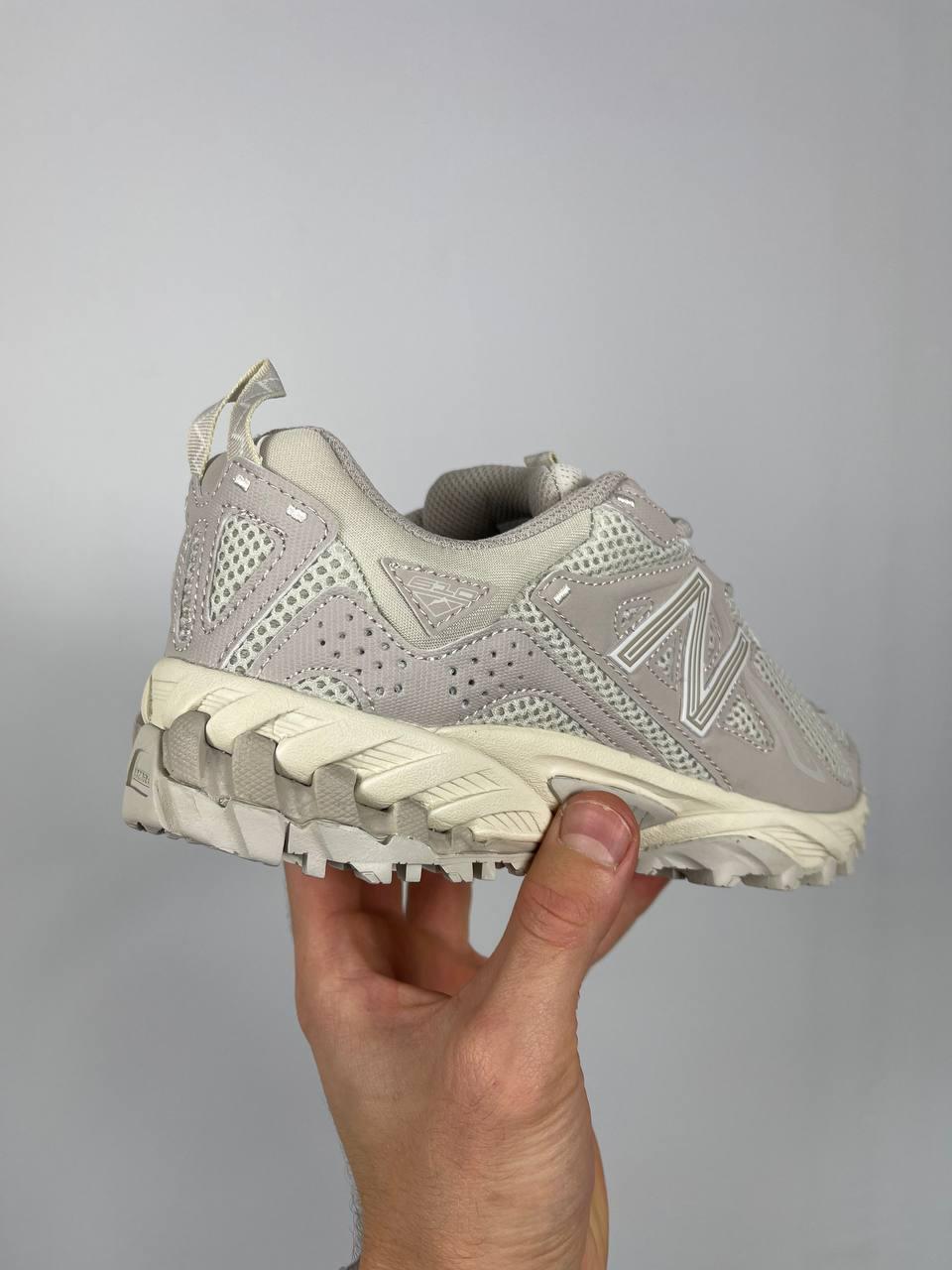 New Balance ML610 Beige