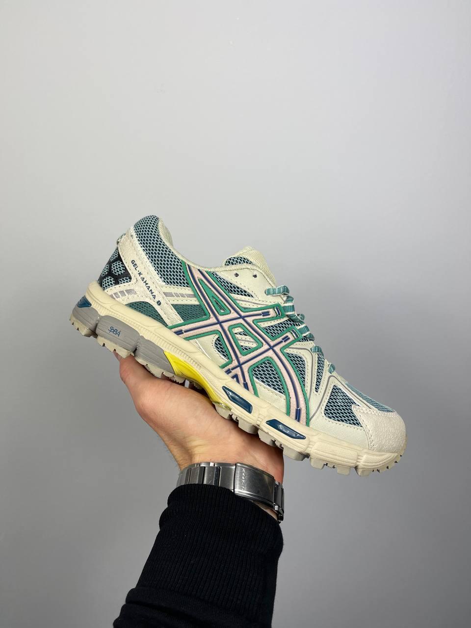 Asics Gel Kahana 8 Beige Green