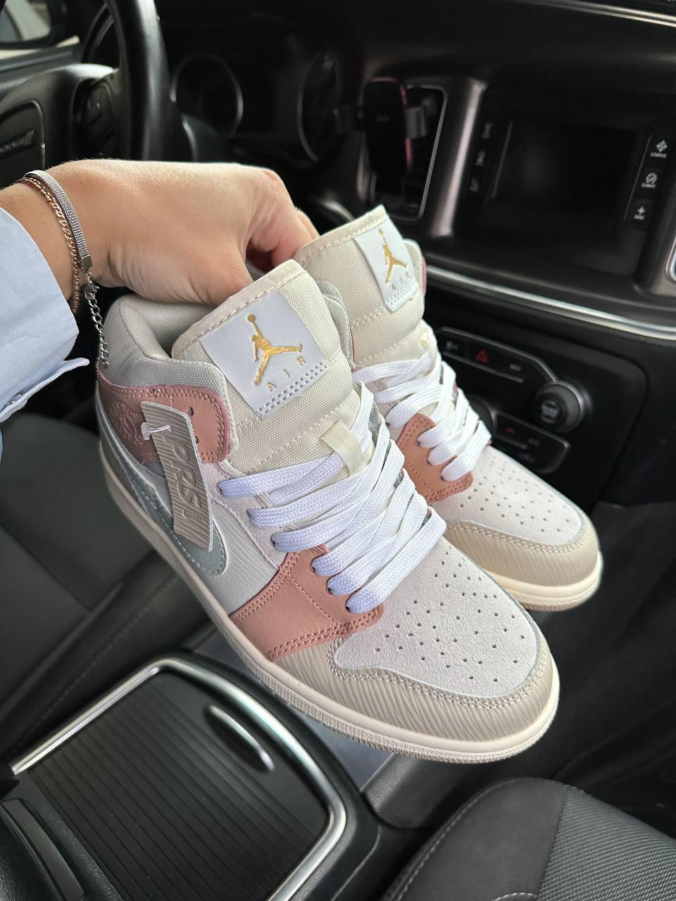 Nike Air Jordan 1 High Pink Milan