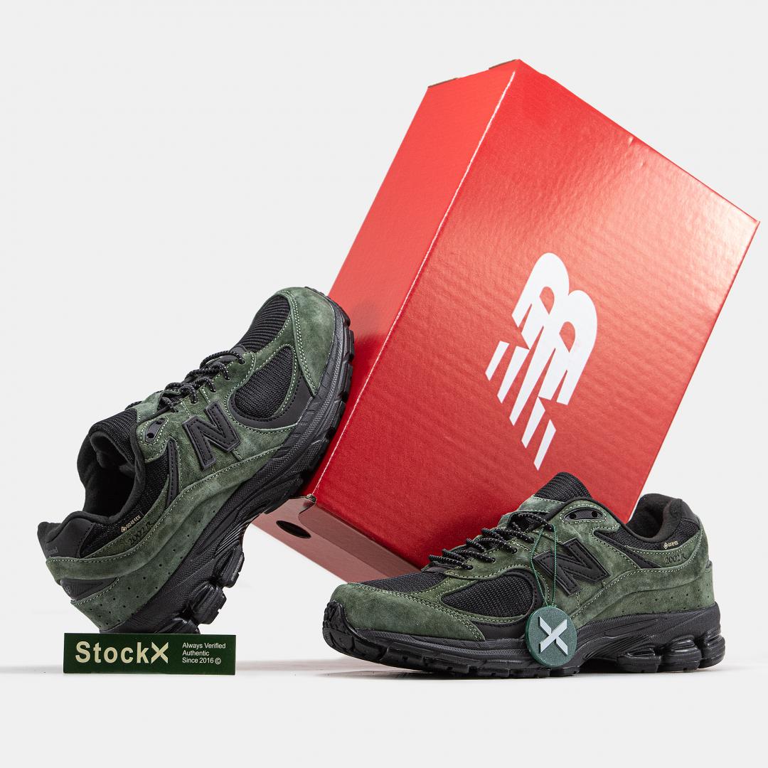 New Balance 2002R Green Black