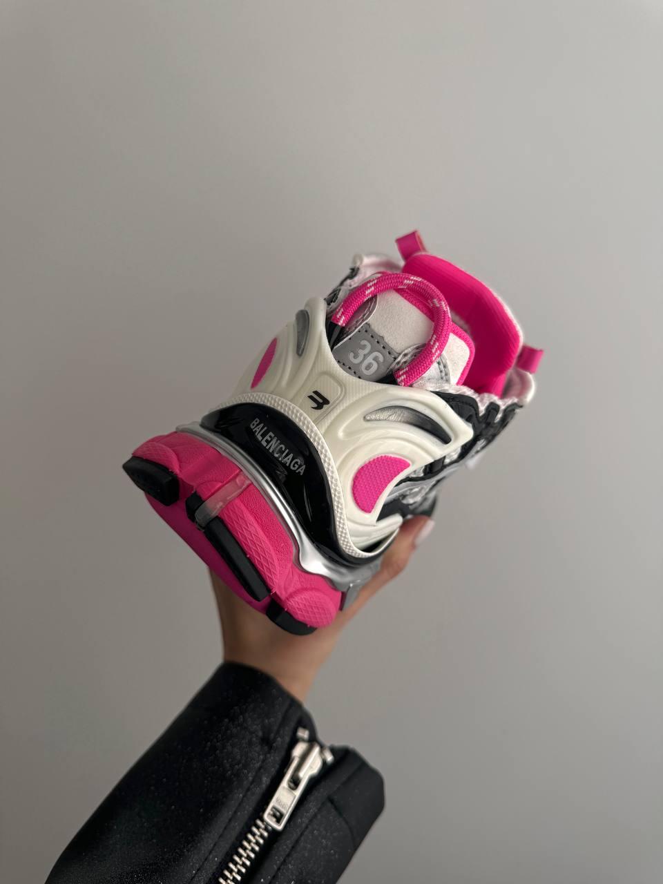 Balenciaga Runner Trainer Black Pink