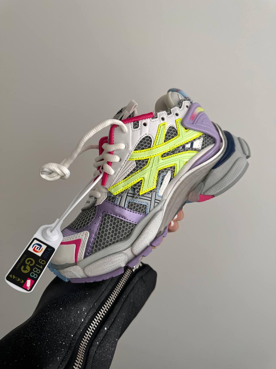 Balenciaga Runner Trainer Grey Green