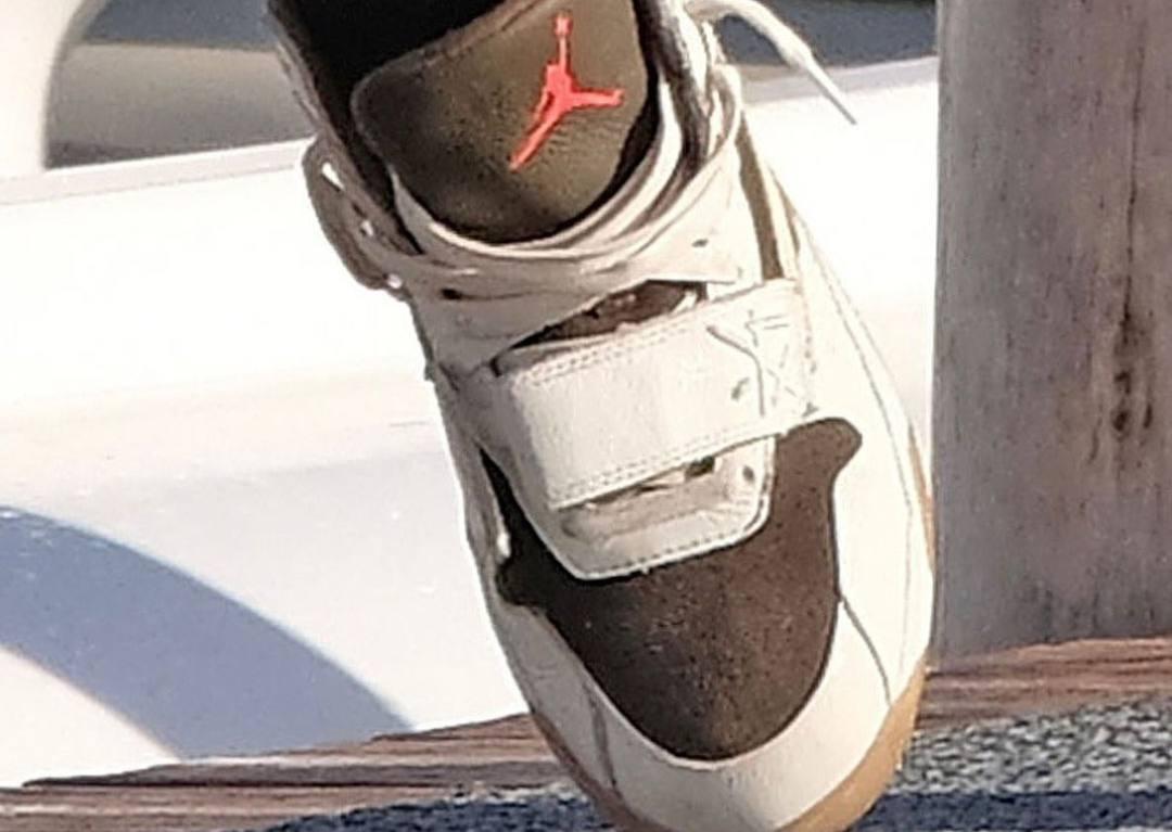 Nike Air Jordan 1 High × Travis Scott Cut The Check