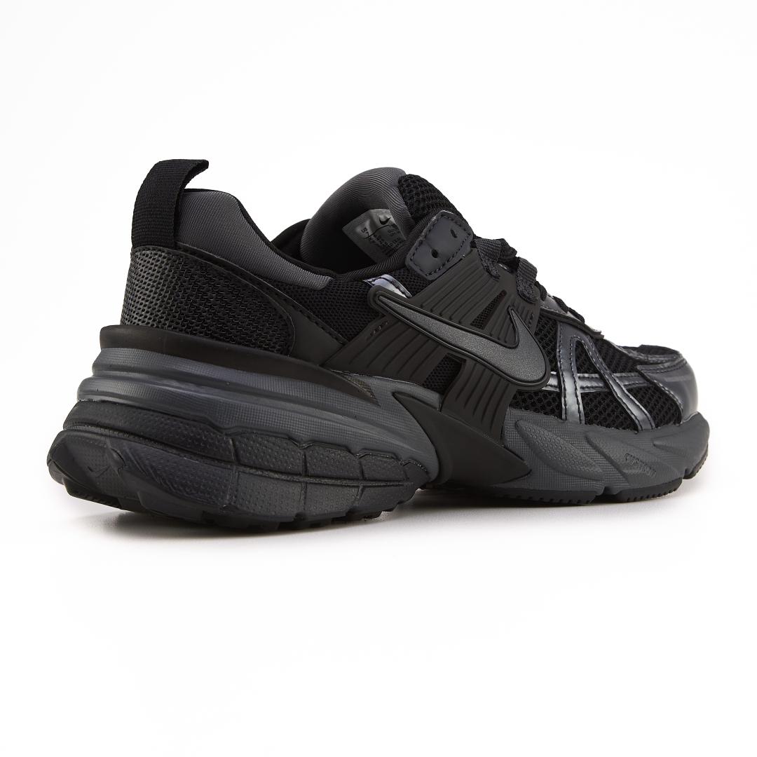 Nike Runtekk Black
